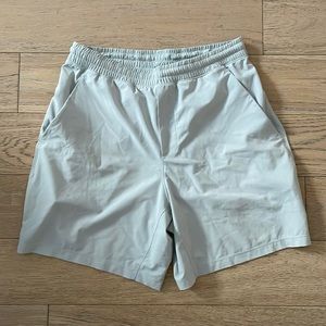 Lululemon Pace Breaker Linerless Short 5"
